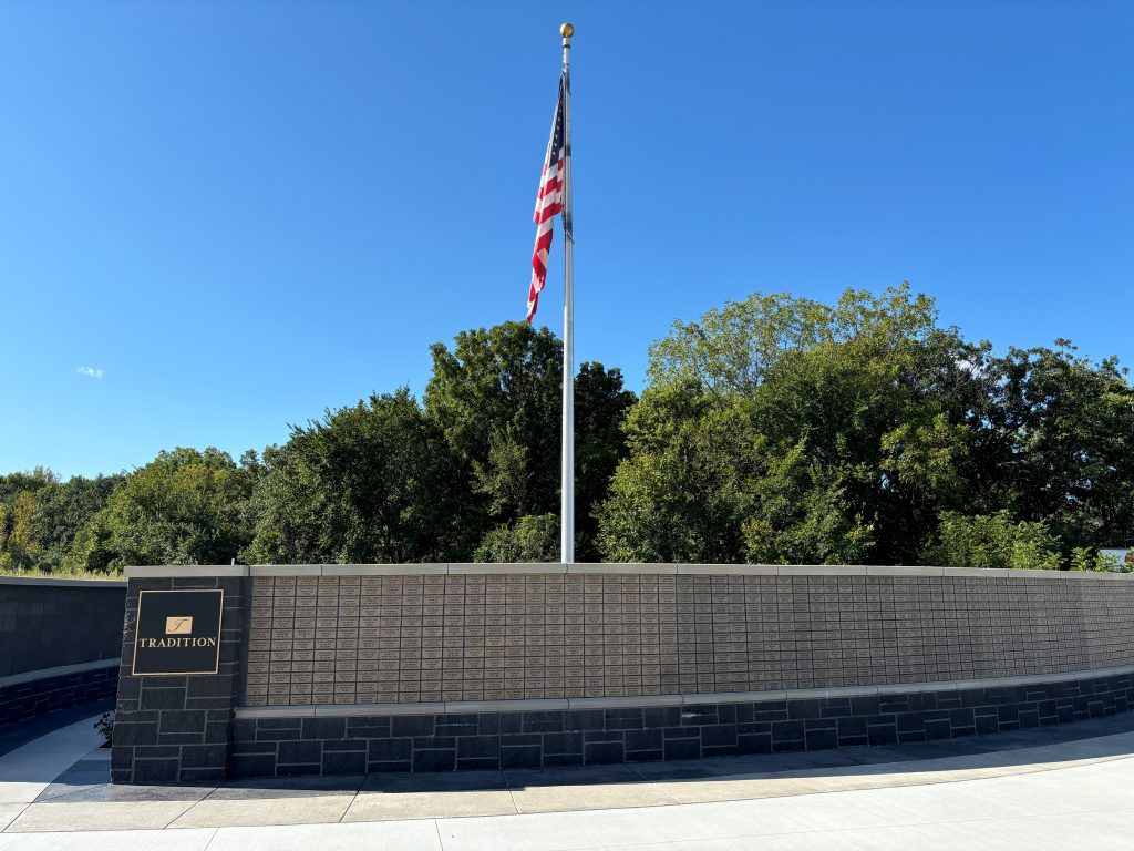 Monument - 2025 Monument Photo - 2025