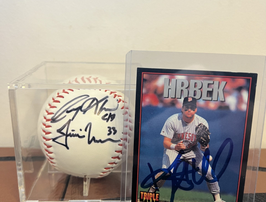 Autographed Baseball Card & Baseball